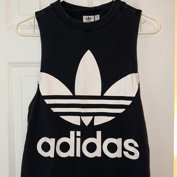 Adidas Tank - Picture 2 of 6